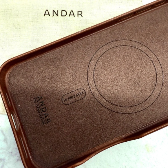 ANDAR iPhone 16 Pro Max Leather Cases in Navy - Picture 5 of 6